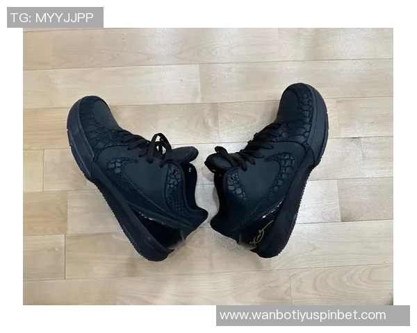 迪班萨闪耀登场全新个人专属GTFuturePE鞋款引领时尚潮流